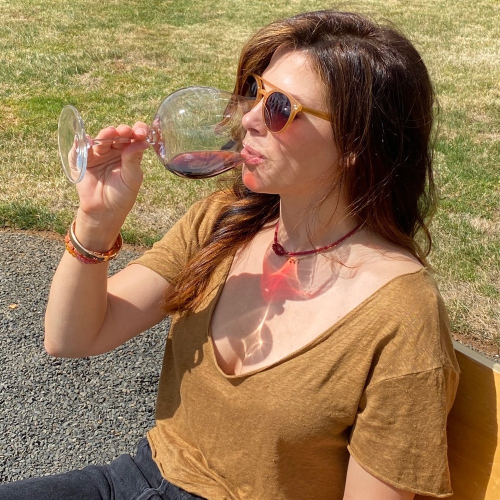 Meet your Posher, Alicia